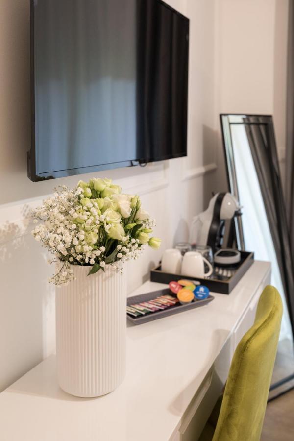 Luxury Rooms With Balcony 자다르 외부 사진