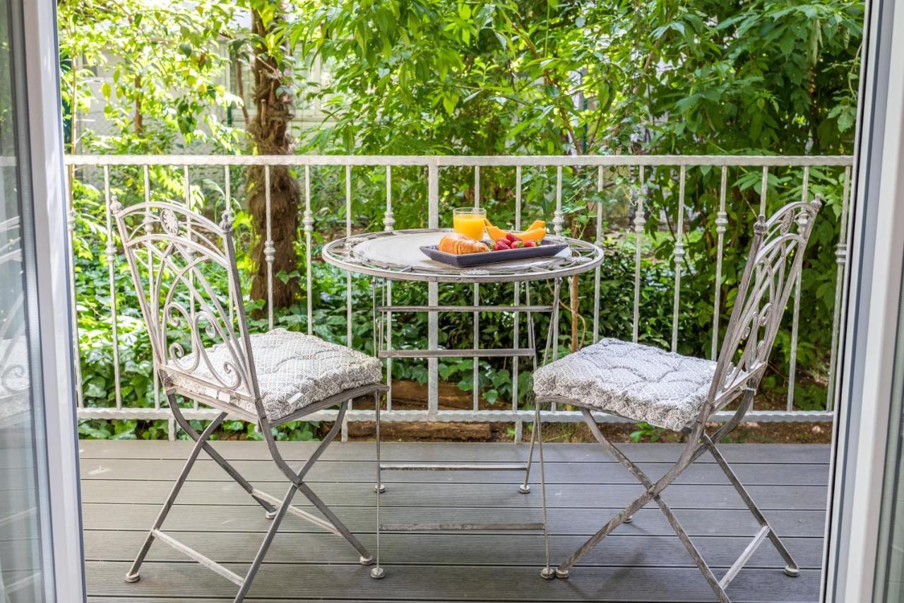Luxury Rooms With Balcony 자다르 외부 사진