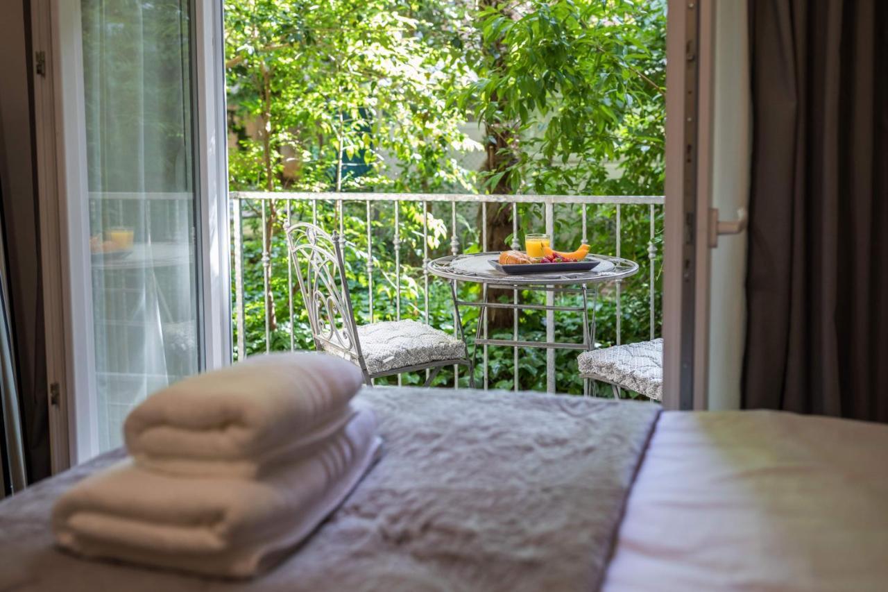 Luxury Rooms With Balcony 자다르 외부 사진
