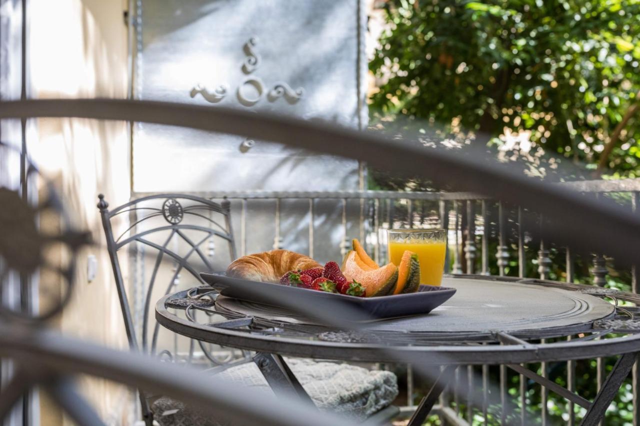 Luxury Rooms With Balcony 자다르 외부 사진