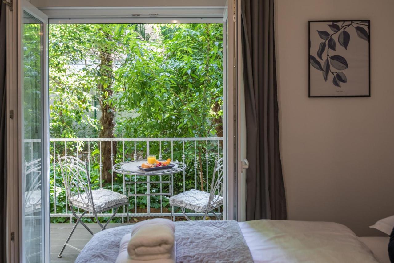 Luxury Rooms With Balcony 자다르 외부 사진